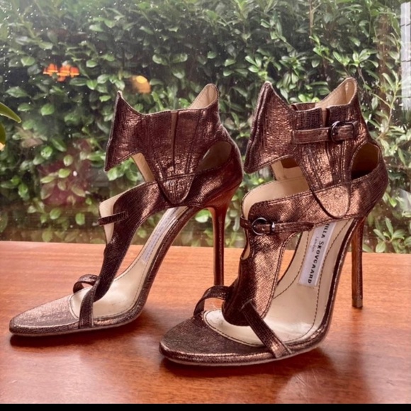 Camilla Skovgaard 39 / 8.5 Runway Metallic Ankle Buckle Burnt Toffee Bronze Heel - Picture 2 of 8